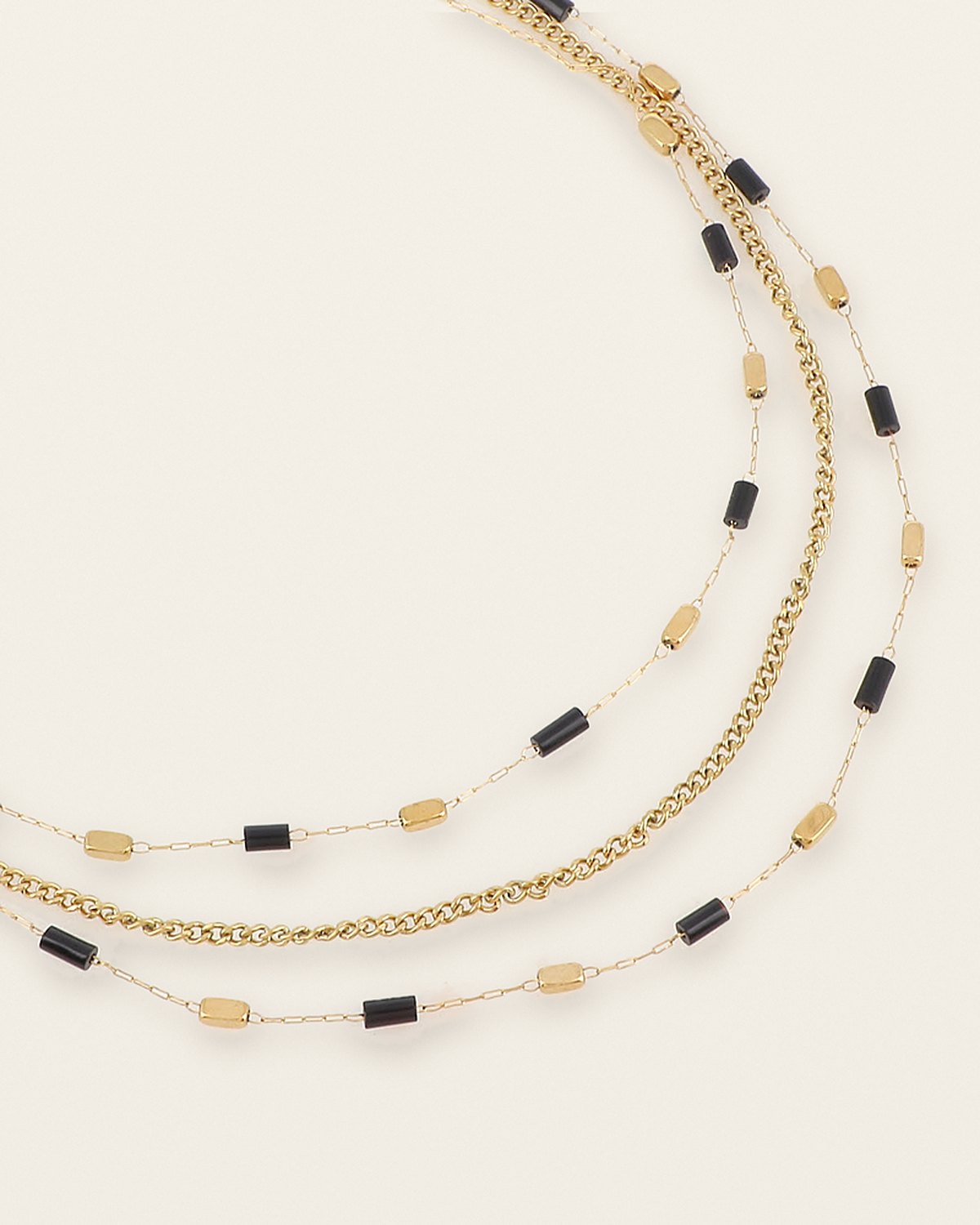 Sabine Necklace – Black