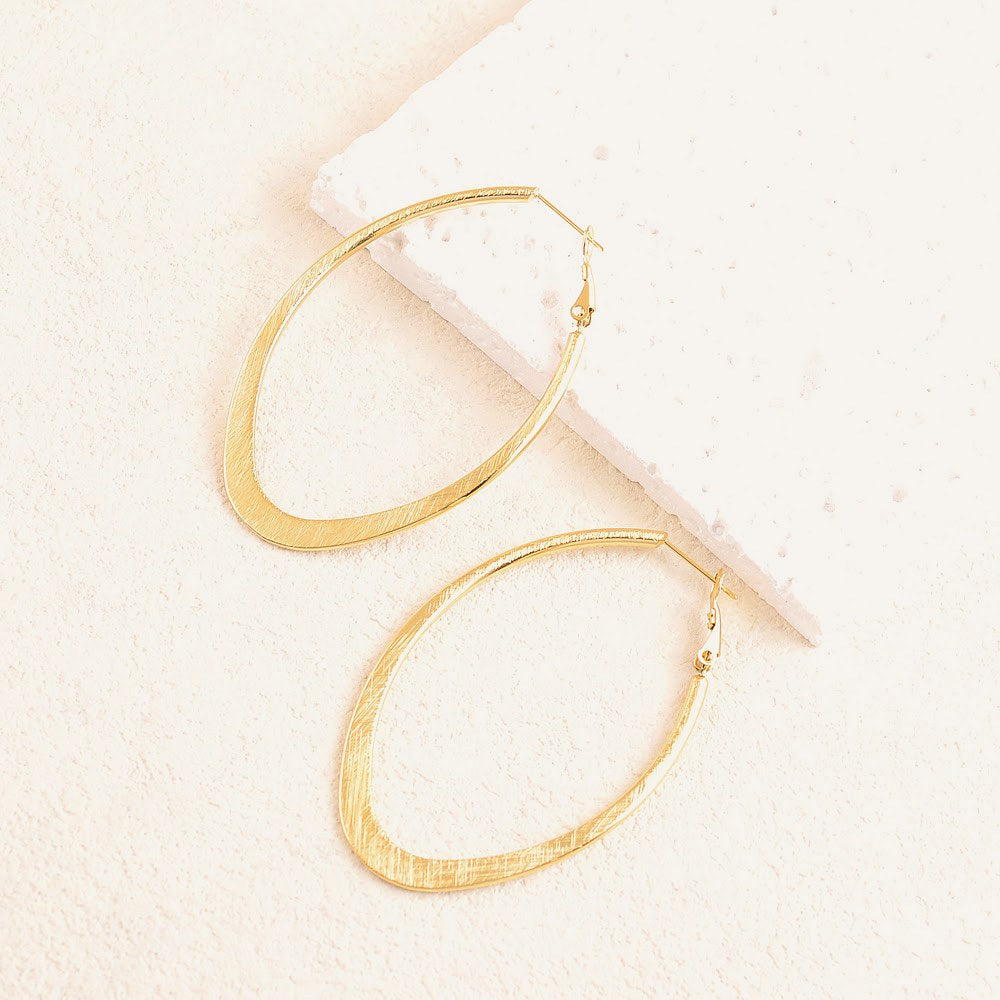 Lucie Hoops – Gold