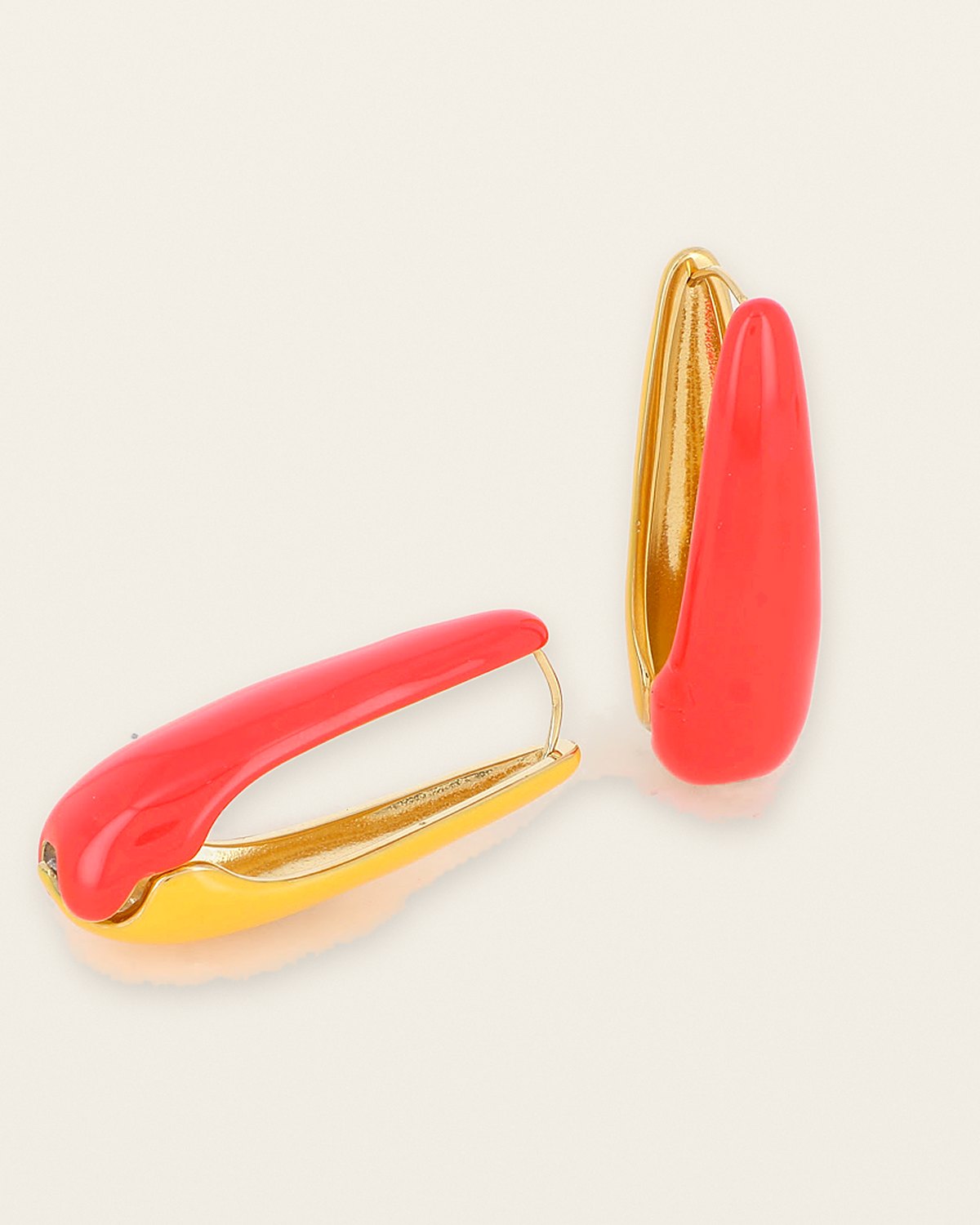 Océane Hoops – Red & yellow